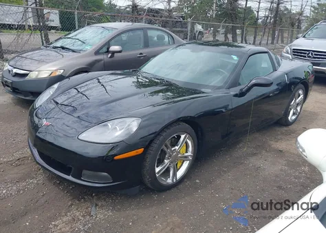2007 Chevrolet Corvette из США, поврежденный, VIN 1G1YY25UX75104889